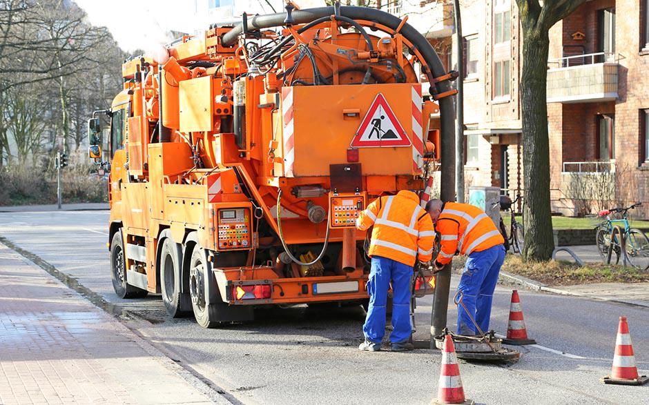 déboucher une canalisation d'eaux usées Les Lilas